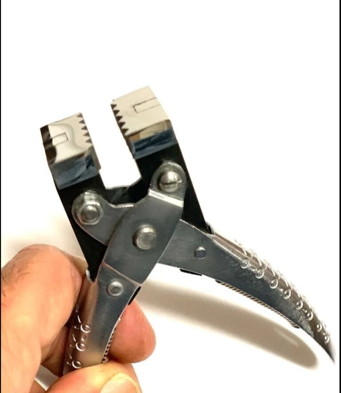 Parallel Action Zig Zag Jaws Plier